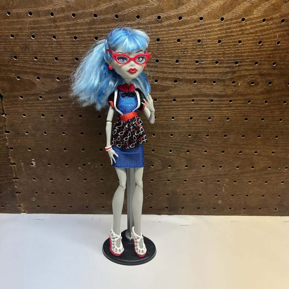 Monster High Ghoul's Night Out Ghoulia Yelps